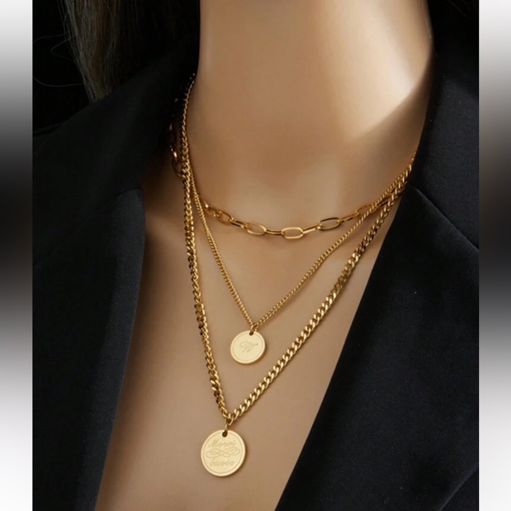 Fashionable Multilayered Necklace – Retro Style, Trendy Jewelry Gift